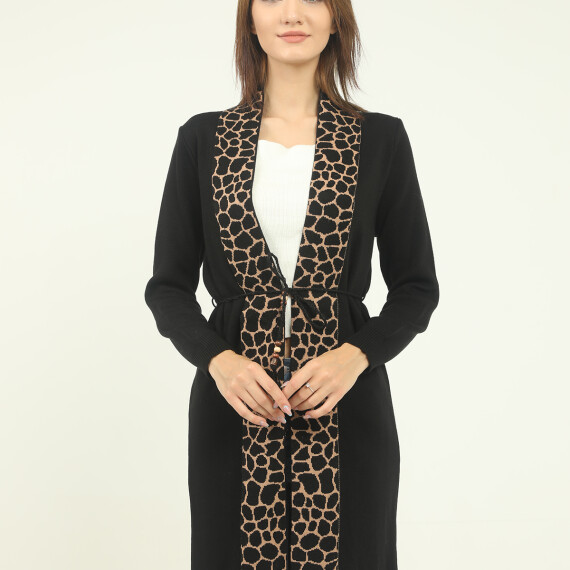 http://www.erentriko.com/public/products/Leopar Detaylı Ceket
